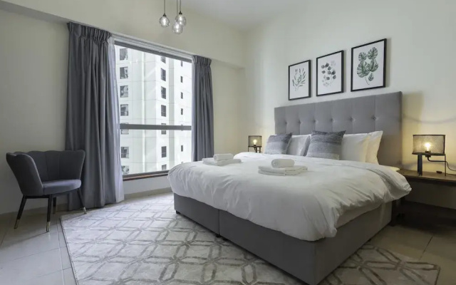 Exquisite 3BR Apt for 6 Guests in Dubai Marina!