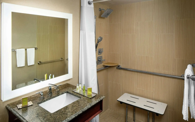 Desmond Hotel Malvern, a DoubleTree by Hilton