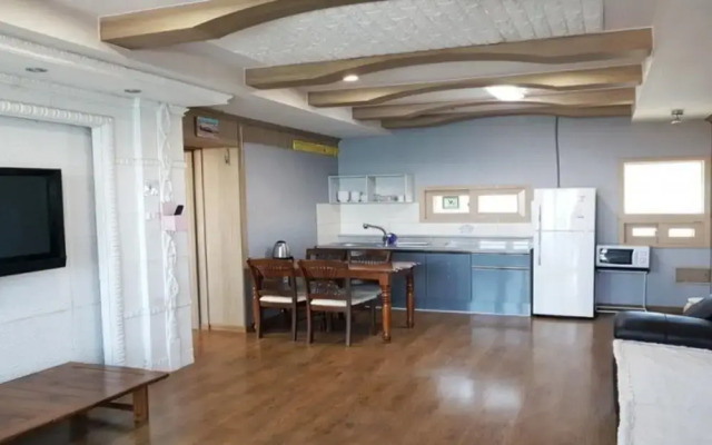 Goseong Haemaru Pension