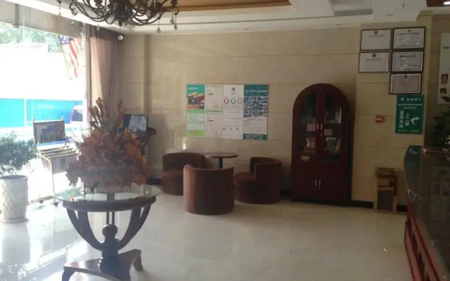 GreenTree Inn ZiBo LiuQuan Road Wal-Mart Square Express Hotel