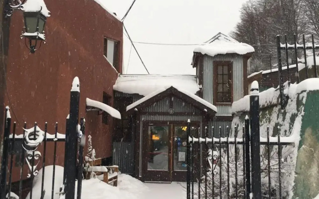 Hostel Yakush
