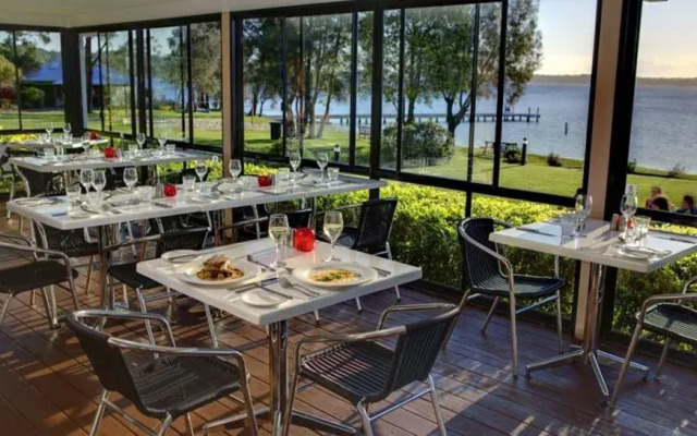 Mercure Lake Macquarie Raffertys Resort