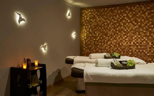 Suite Hotel Eden Mar