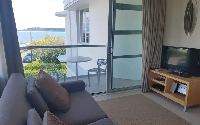 Waimahana Apartment 13