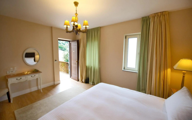 Mir boutique hotel