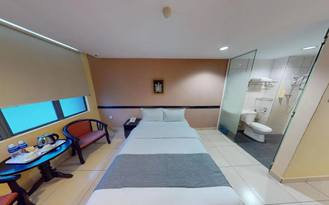 Twin Hotel