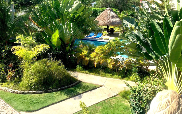 Almond Tree Hotel Resort