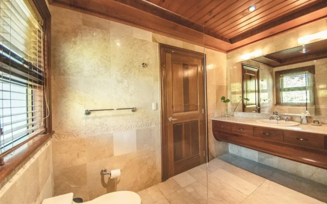 Luxurious Maison Larimar at Casa de Campo