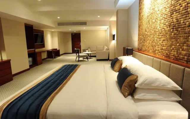 Yangon Thanlwin Hotel