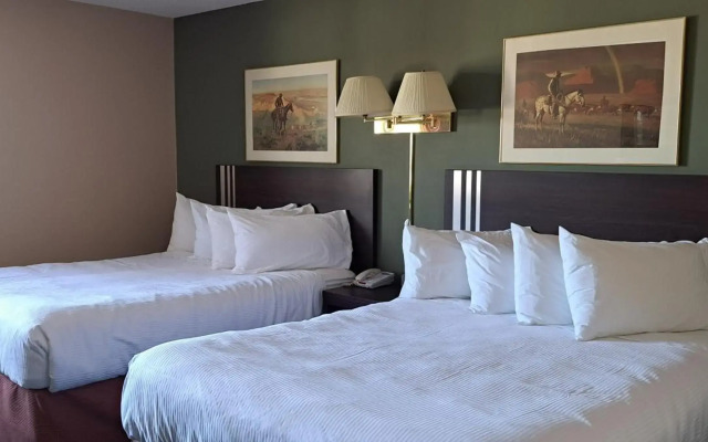 Travelodge by Wyndham Lacombe