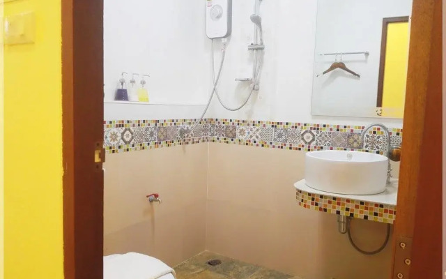 Baan Bussaba Hotel