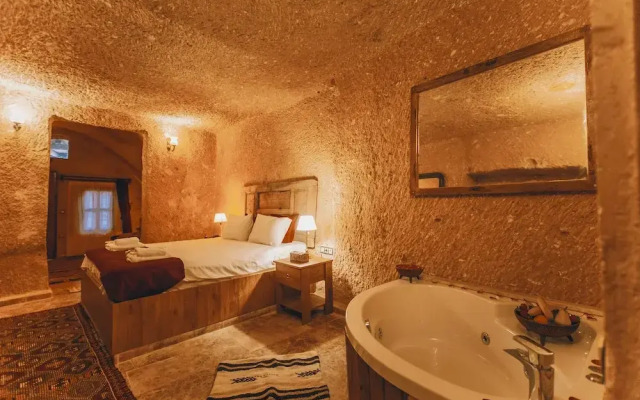 Zula Cave House