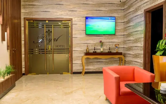 Royal Day Hotel