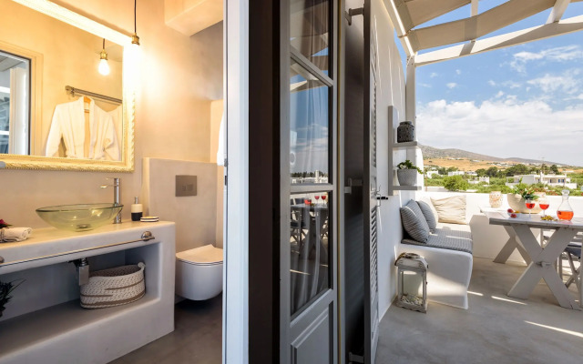 Blue Waves Suites & Apartments To Kyma