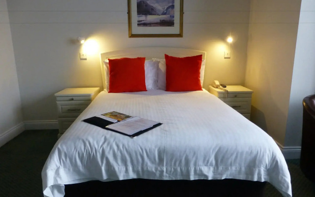 The Norfolk Lodge Hotel