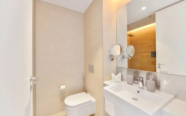 Stylish 2BR on Bluewaters Island