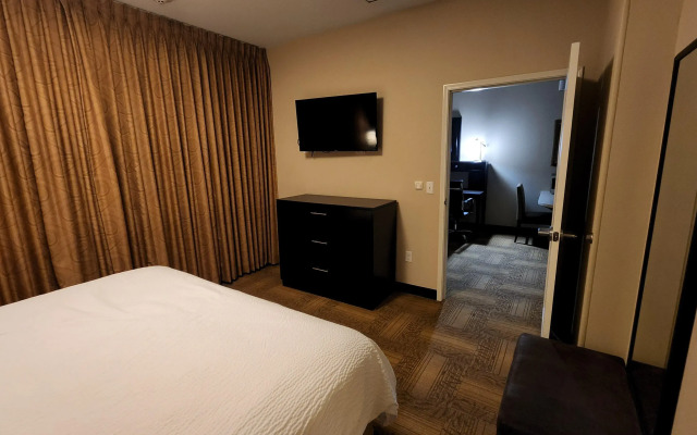 Staybridge Suites Denver Downtown by IHG