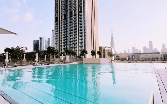 Regal 3BR Maid w Burj Khalifa View Balcony