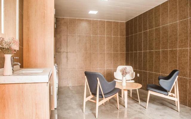 Hanting Hotel Taizhou Road Bridge branch)