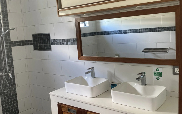 Beautiful House With Private Pool in Mauritius