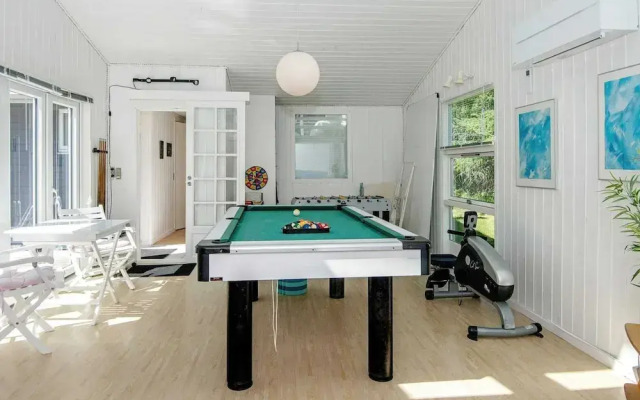 Simplistic Holiday Home in Ringkøbing near Sea