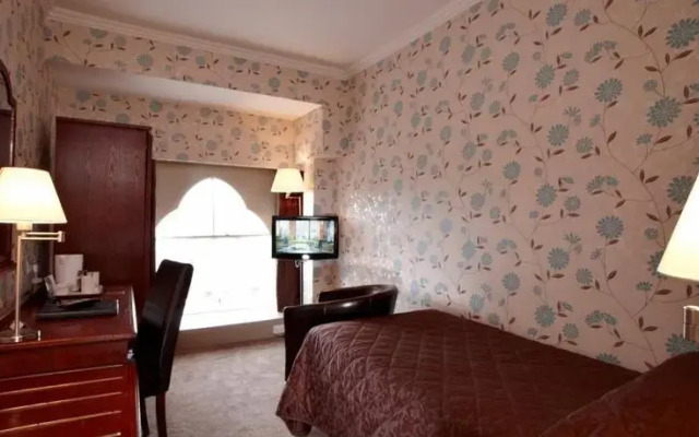 Best Western Duke Of Cornwall Hotel