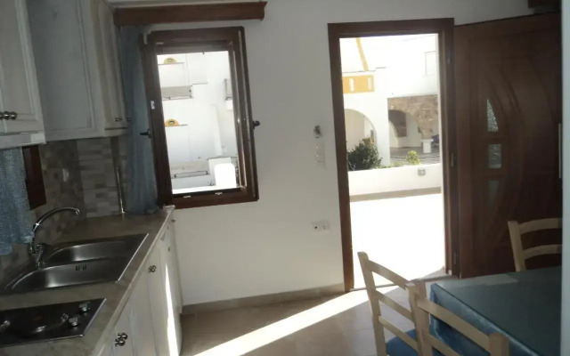 Margaritis Apartments 2