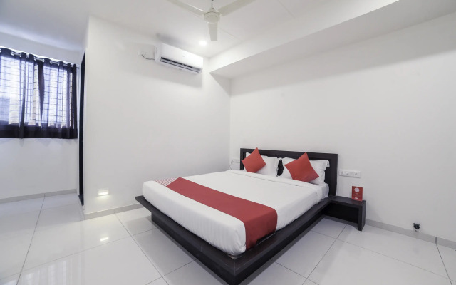Samudra Executive by OYO Rooms