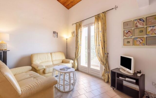 Les Sauvagières II 35765