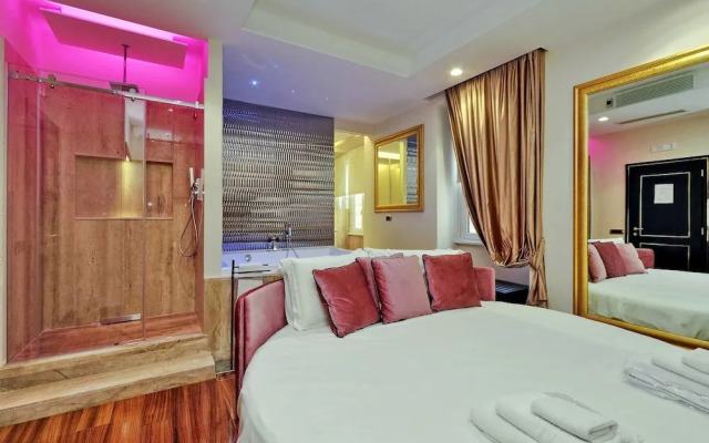 Trevi Diamond Luxury Suites & Jacuzzi