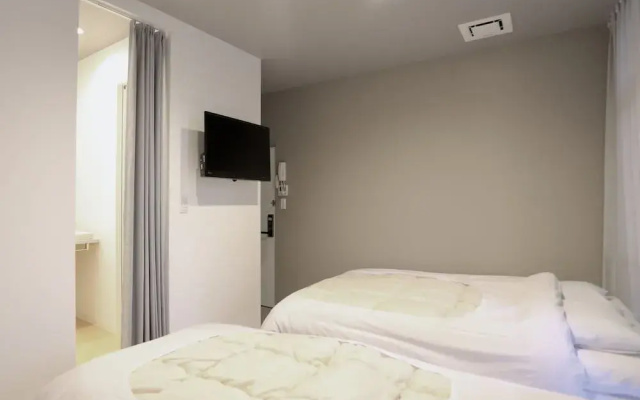 Iwatoyama Hostel