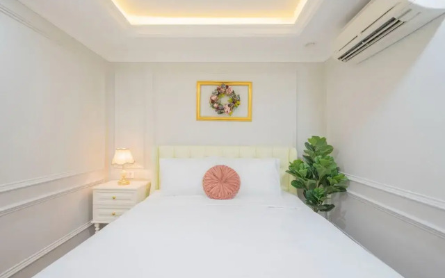 Sazi Hotel - Bui Thi Xuan