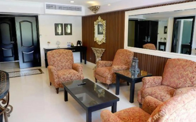Yingtan Longhu Mount Yingbin Hotel