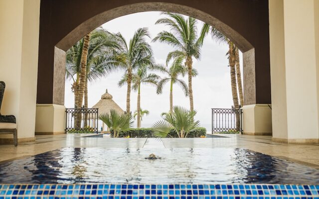 Gavias Grand Ocean Front