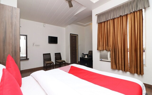 OYO 16592 Hotel Global Inn