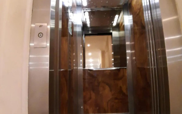 Apartamento Grande - Castillo Santa Barbara