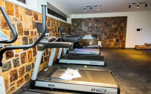 Cascadia Serviced Apartments