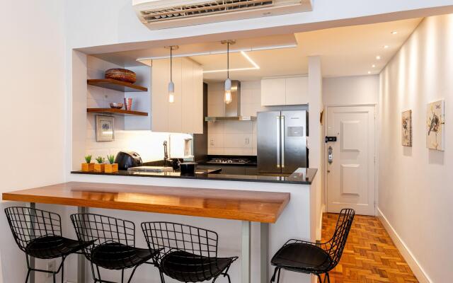 Moderno Apartamento em Copacabana | GB 112/304