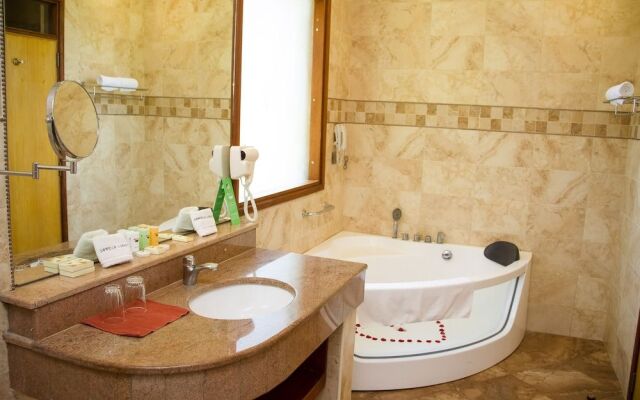 Sawela Lodge