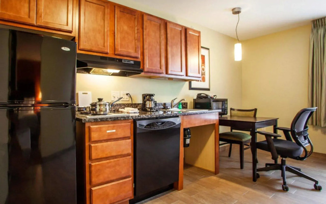 Suburban Studios Cedar Falls