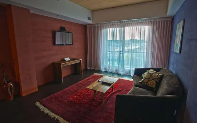 Inn at the Black Olive