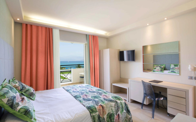 Курорт Mareblue Beach - All Inclusive