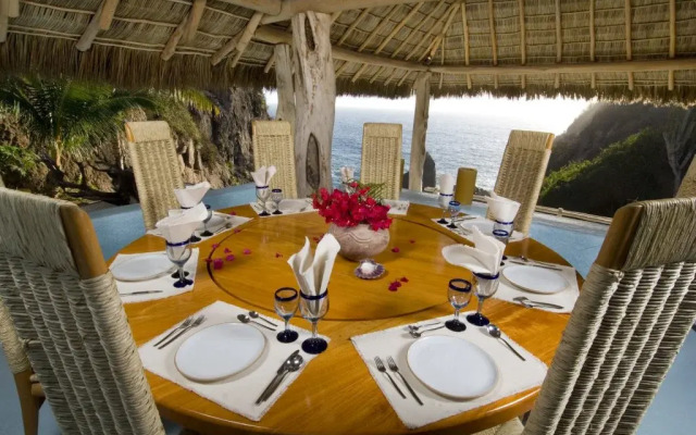Private Villa Nido de Amor