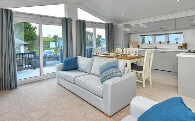 3 bed sea View Chalet, The Warren, Abersoch