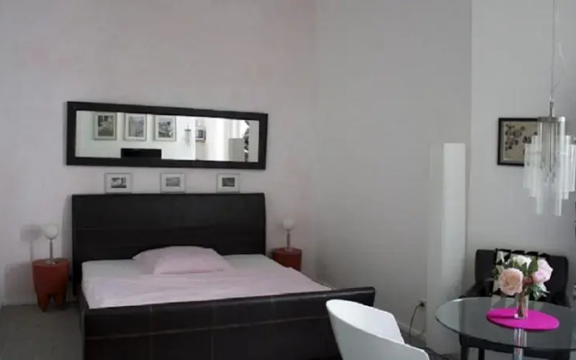 Ber.Ho. Apartments Kollwitzplatz