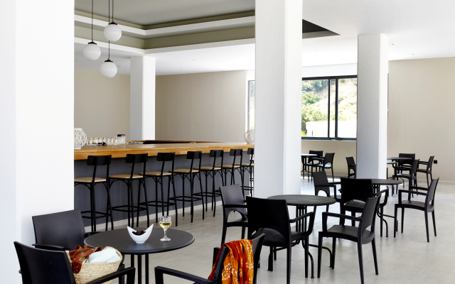 Evita Resort Hotel
