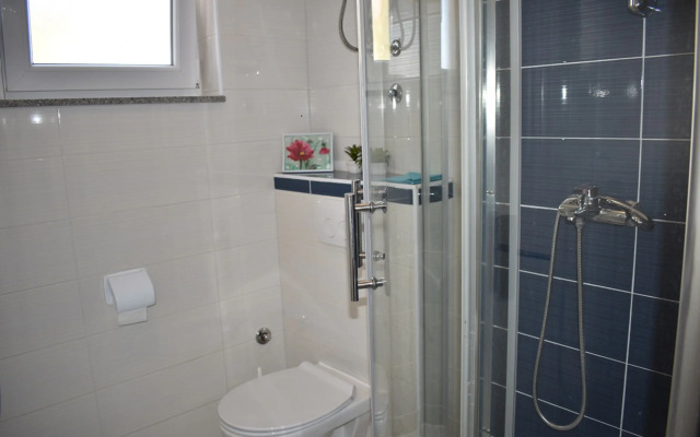 Pool Apartment Bakija