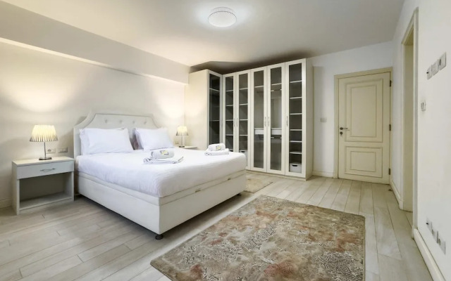 The Classic Contemporary Apartment, 2bdr