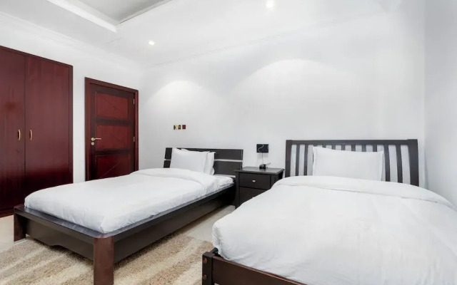 Private Palm Villa - Mint Stay