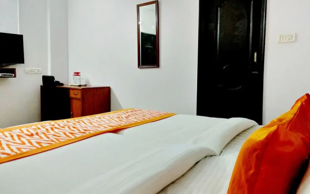 OYO 754 Sapthagiri Residency